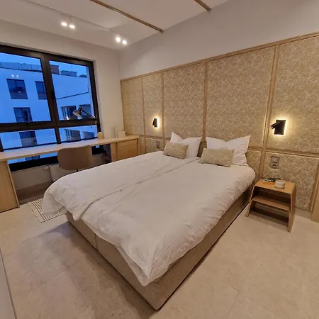 Popi Modern Apartment, 2 Bedrooms,