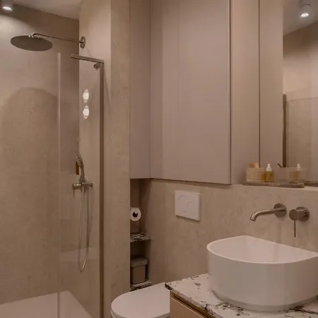 Popi Modern Apartment, 2 Bedrooms, דירה *
