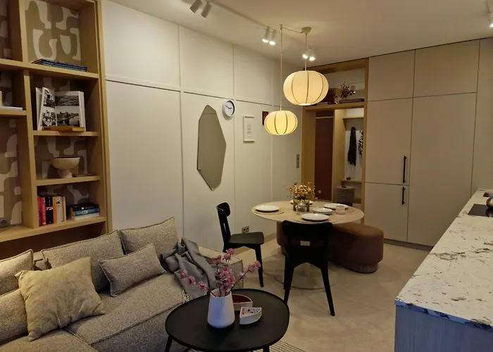 Popi Modern Apartment, 2 Bedrooms,